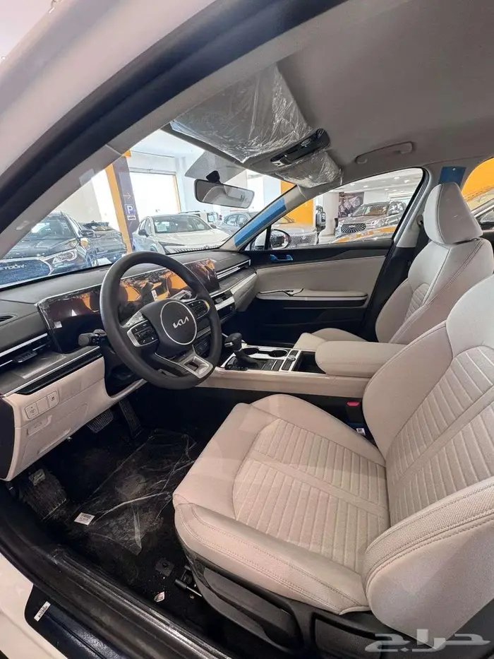 2025 KIA K5 LX - D015 2.5L كيا كي 5 أل أكس 4