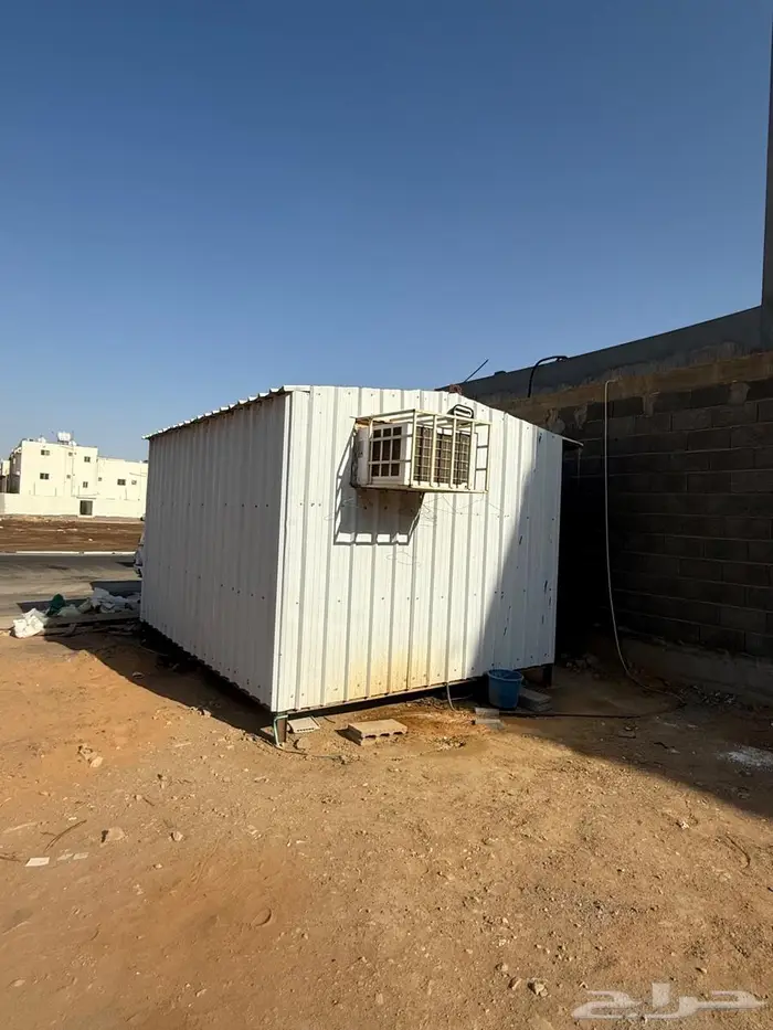 غرفة زنك 3 في 4 نظيفة 0