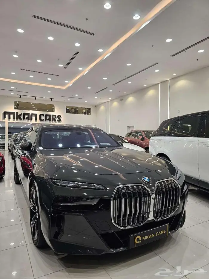 بى ام دبليو 740I 2023 ناغى تم البيع 2
