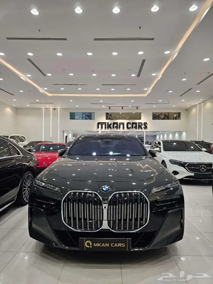 بى ام دبليو 740I 2023 ناغى تم البيع 3