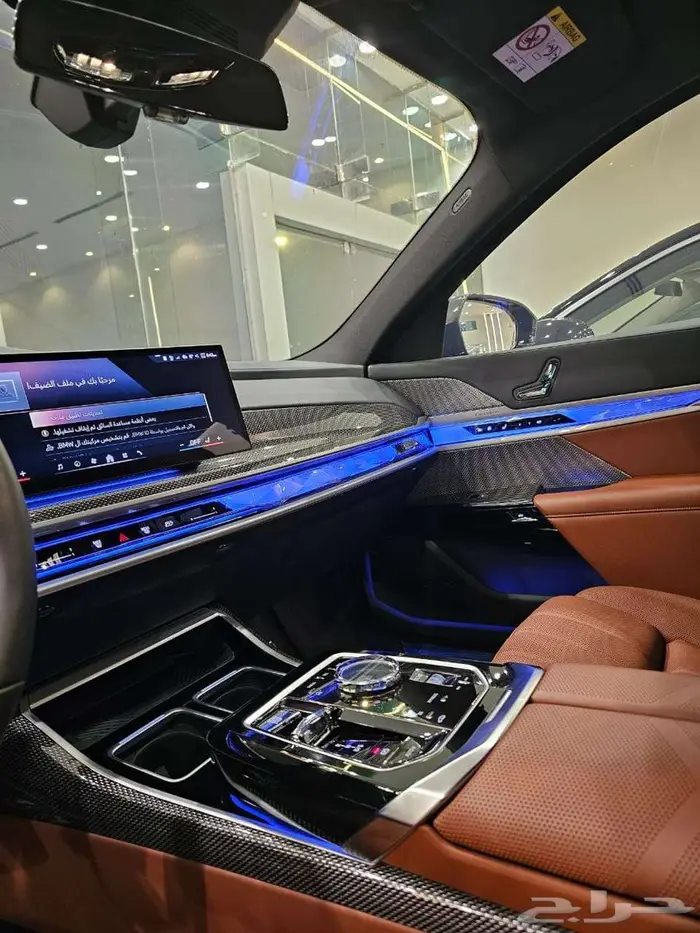 بى ام دبليو 740I 2023 ناغى تم البيع 10
