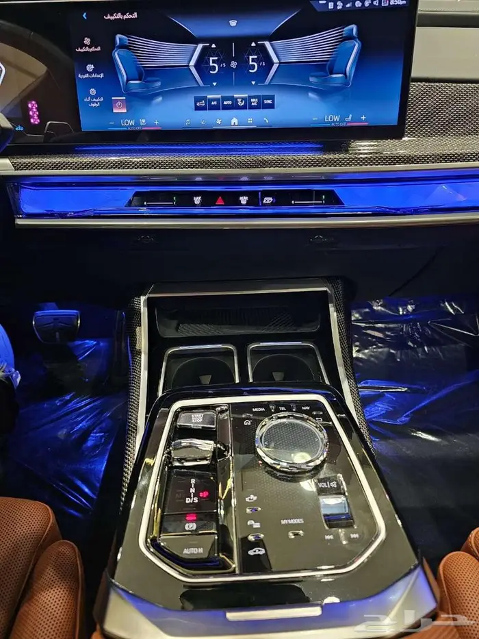 بى ام دبليو 740I 2023 ناغى تم البيع 14