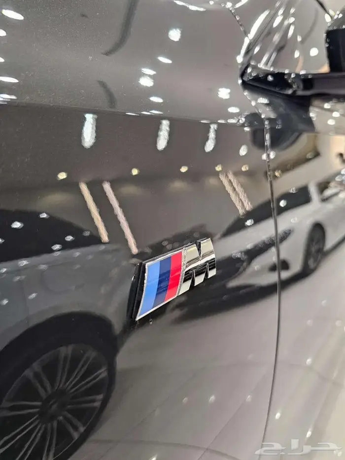 بى ام دبليو 740I 2023 ناغى تم البيع 25
