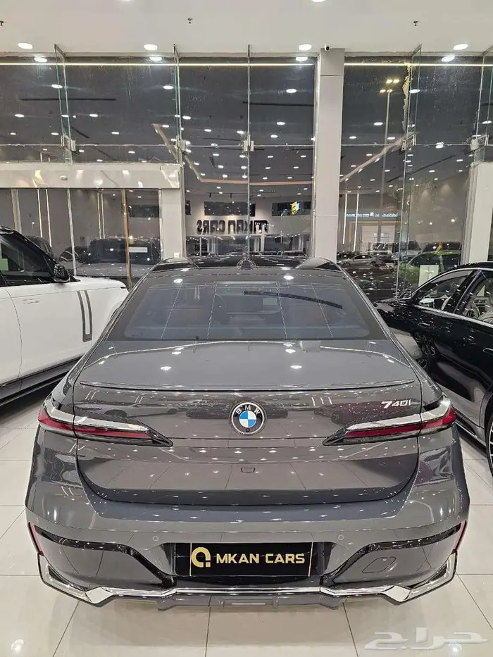 بى ام دبليو 740I 2023 ناغى تم البيع 23