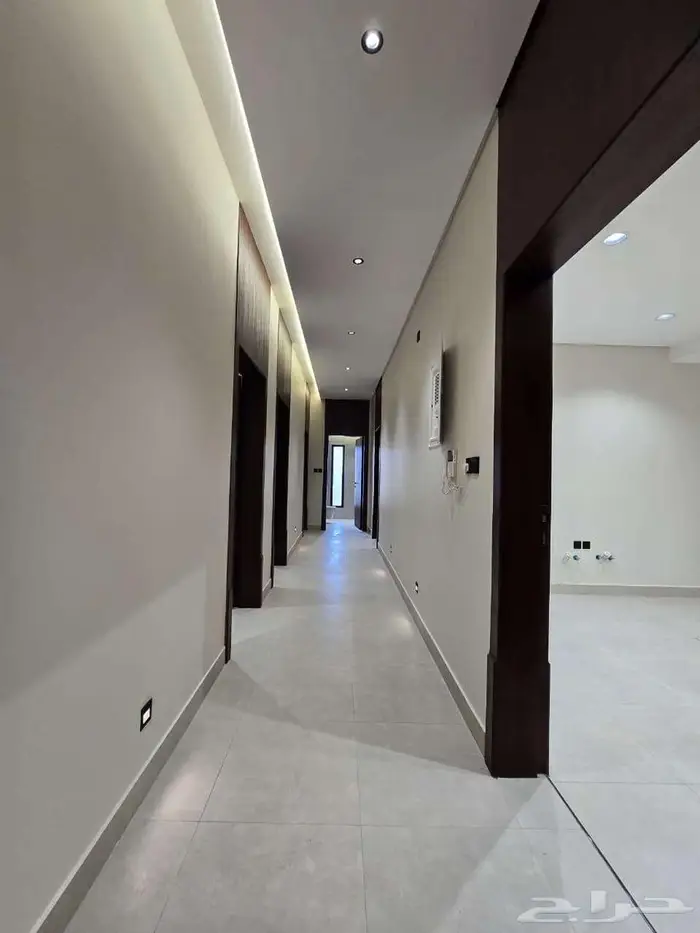 شقة علوية فاخرة للبيع حي الزهور - أبها 18