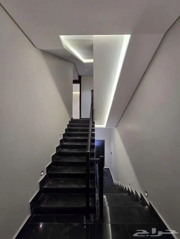 شقق علوية فاخرة للبيع حي الزهور - أبها 17