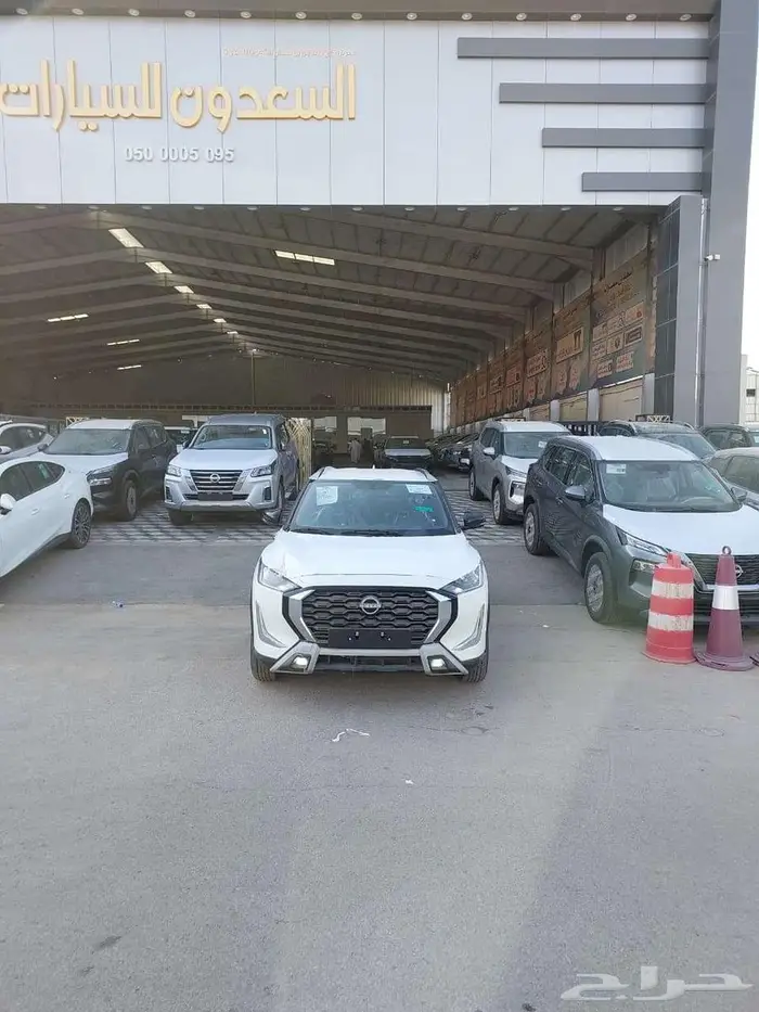 نيسان ماجنايت استاندر 2025 15