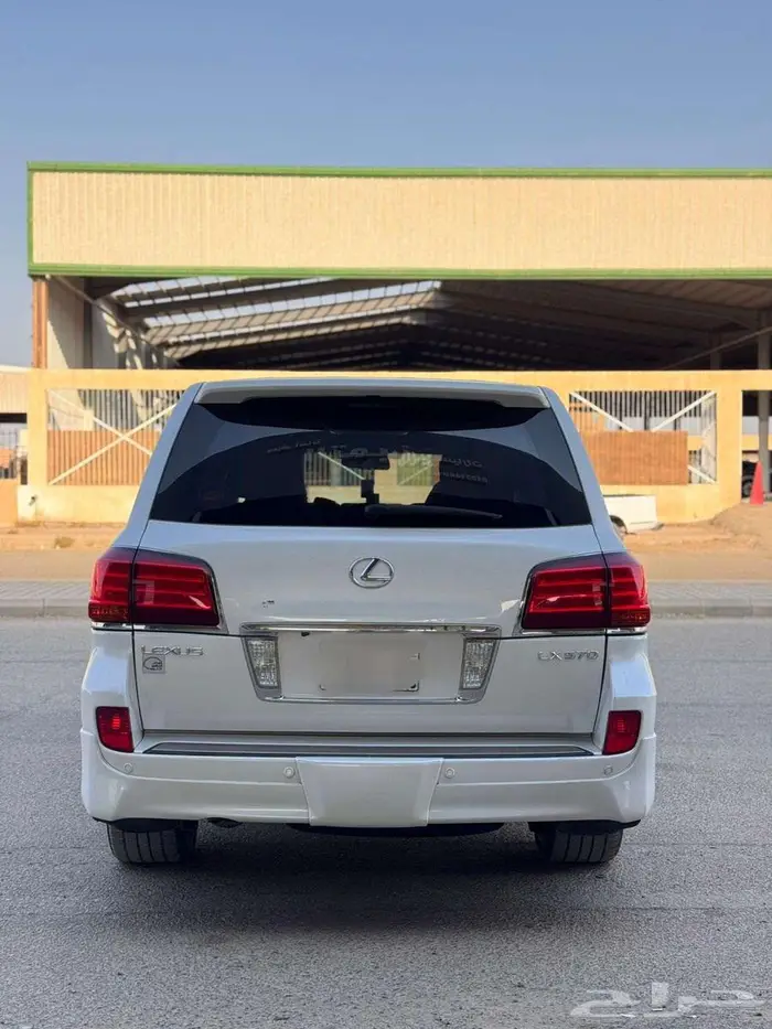 لكزس 2010 LX570 6