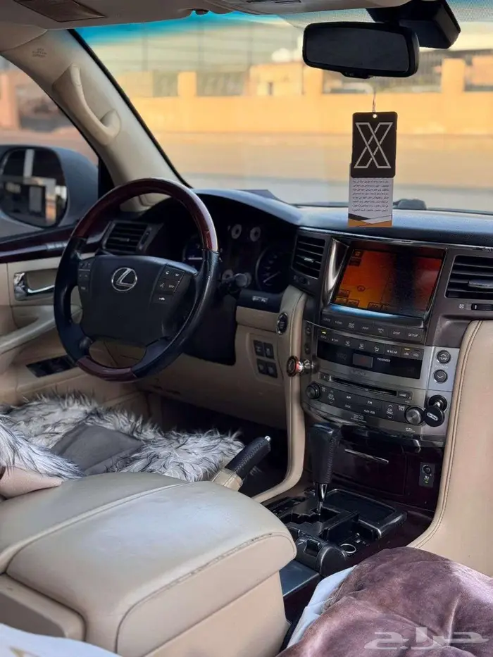 لكزس 2010 LX570 10