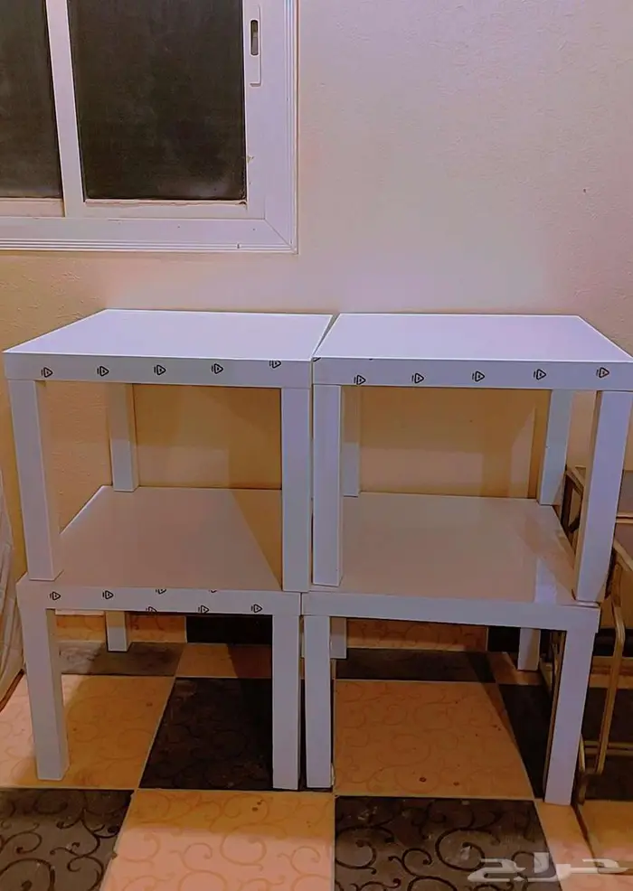 طاولة ايكيا 1