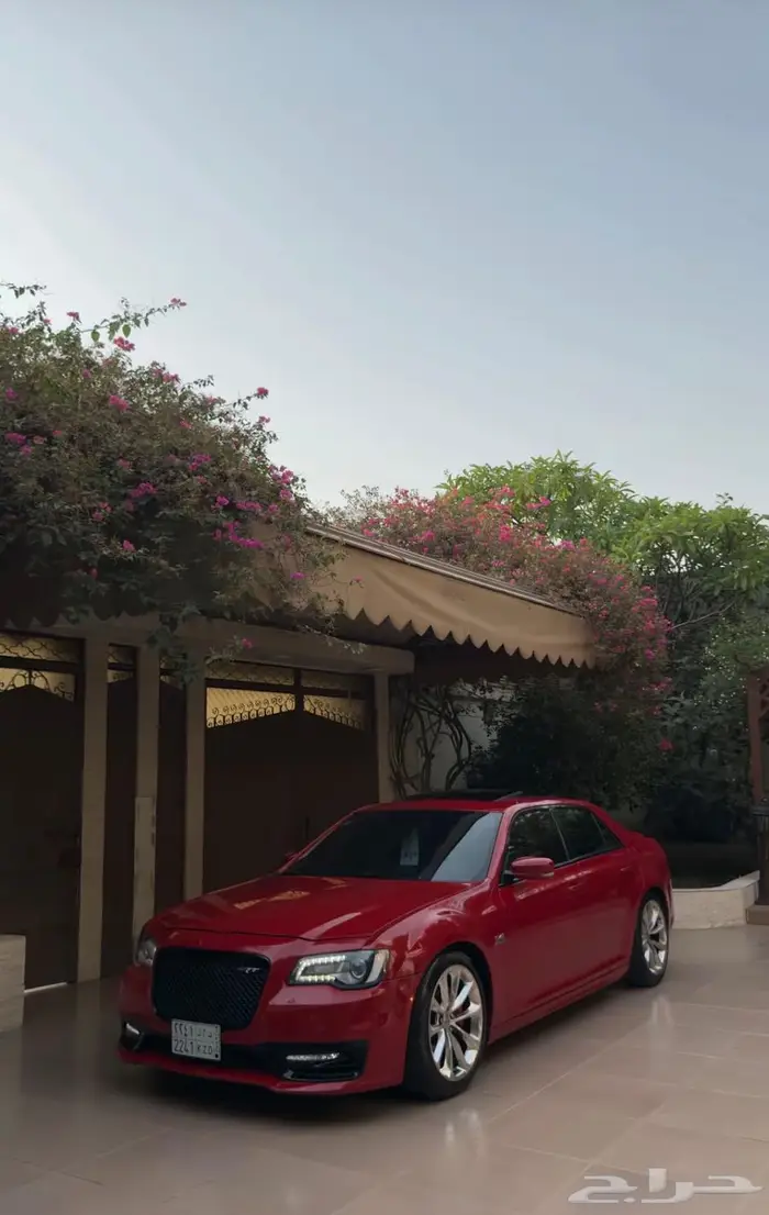 Chrysler SRT 2015 كرايسلر 6