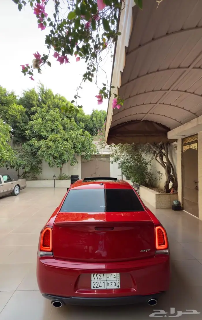 Chrysler SRT 2015 كرايسلر 1