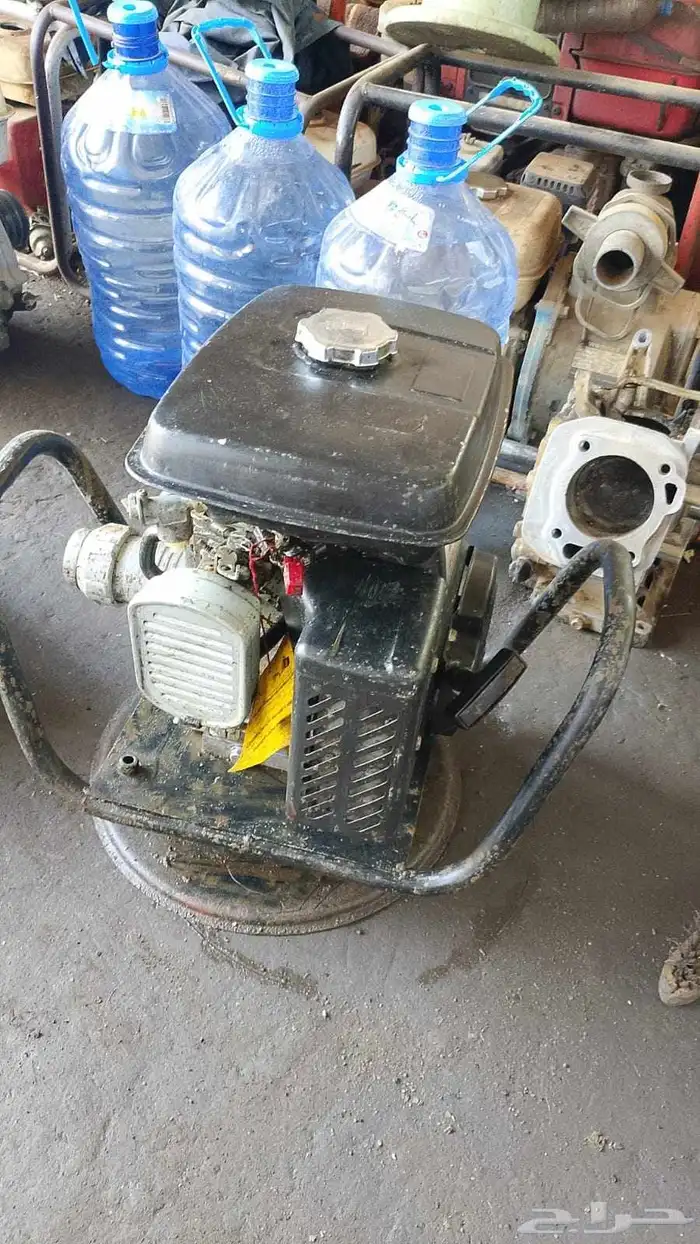 هزاز خرسانه للانشاءات 0