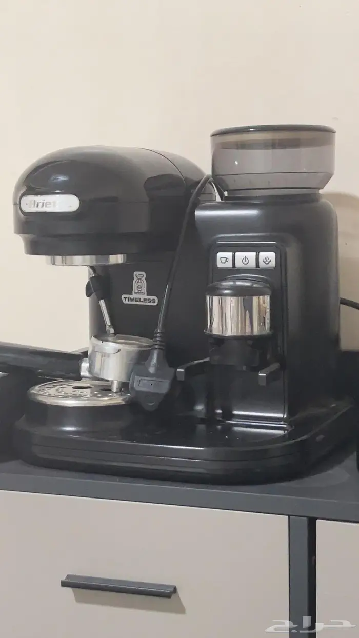 مكينة قهوة اريتي اسبريسو 1