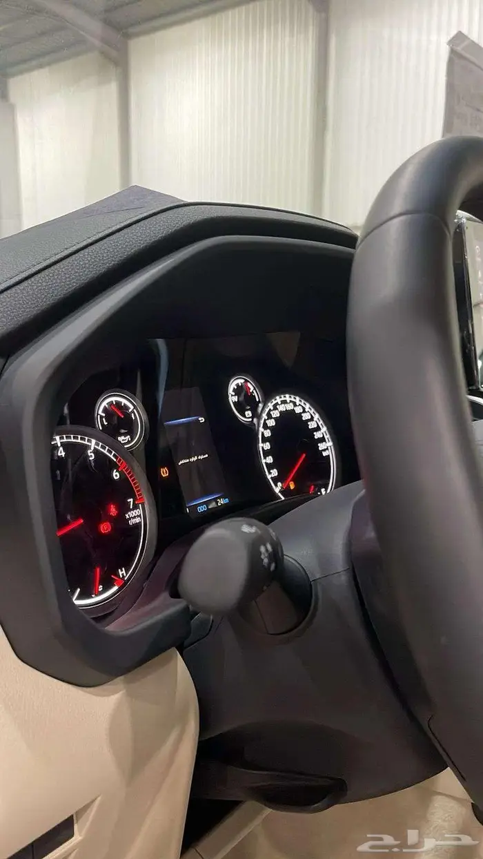 تويوتا لاند كروزر موديل 2024 GXR سعودي L2 9