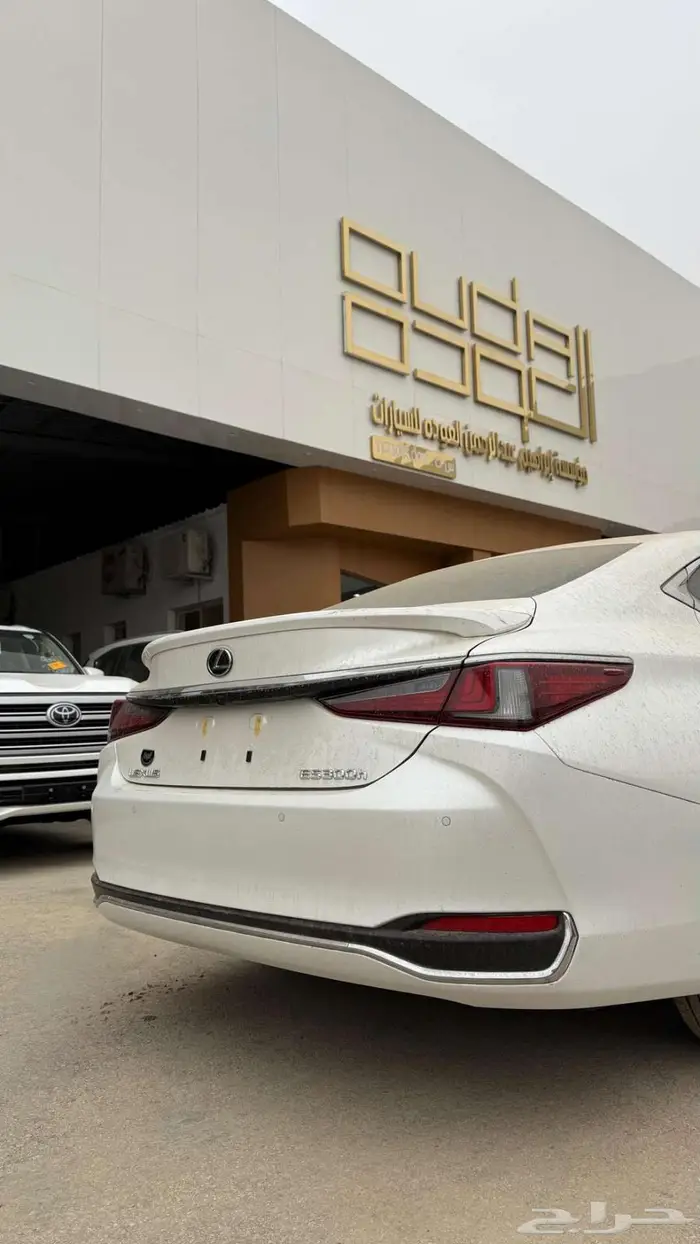 لكزس ES300 AH هايبرد 2025 كاش واقساط جميع البنوك 50 50 2