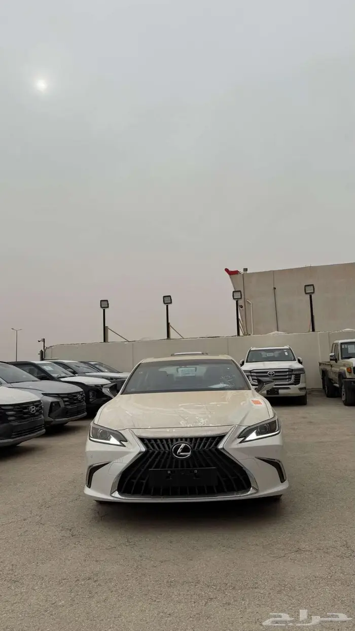 لكزس ES300 AH هايبرد 2025 كاش واقساط جميع البنوك 50 50 3