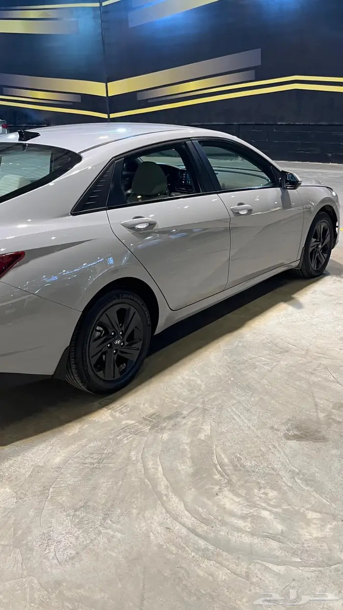 هيونداي انترا 2023 سمارت تم البييع 7