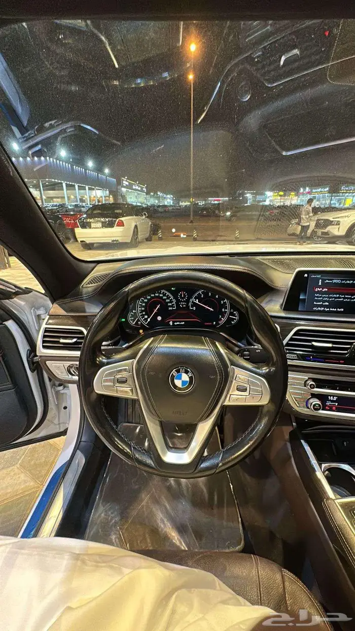 بى ام دبليو 2018 LI730 10