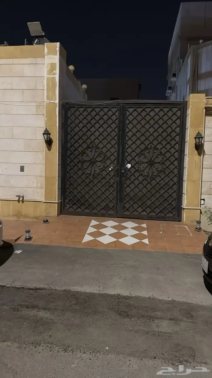 حوش للايجار 0