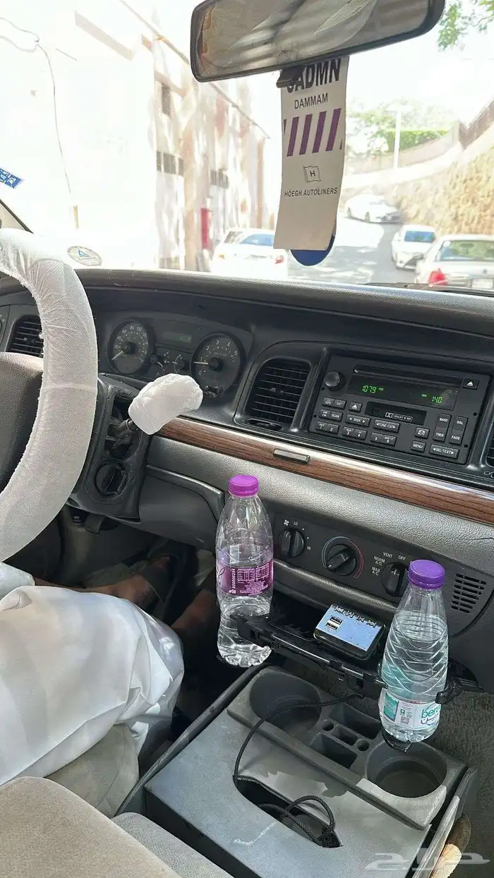 للبيع فورد كرون فكتوريا سعودي 2008 15