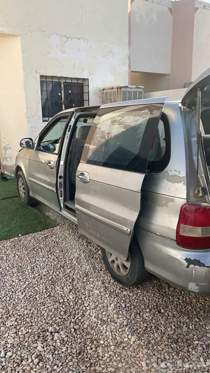 كيا كرنفال مسقط جاهز 3