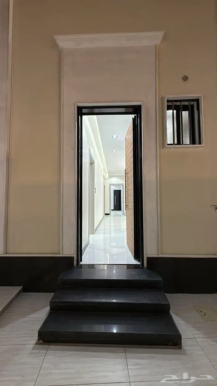 فيلا زاويه للبيع في احدرفيدة 9