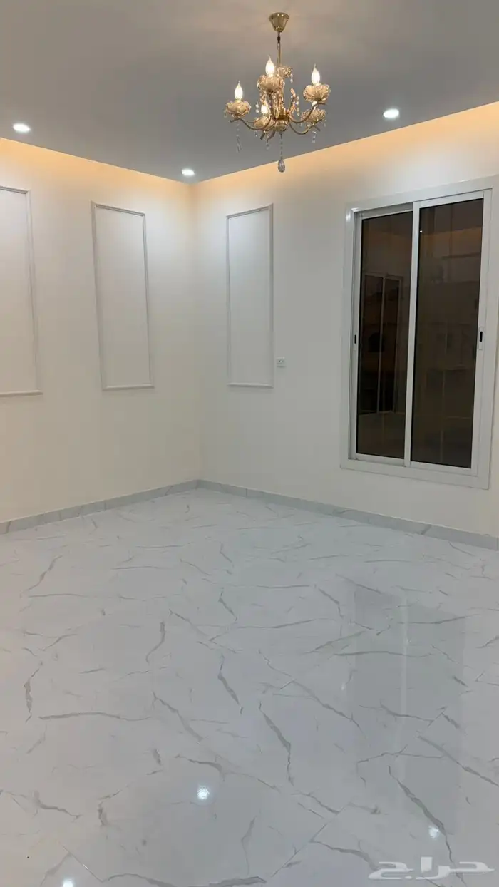 شقه للبيع دور ثاني حي الاخضر تبوك 450 الف 8