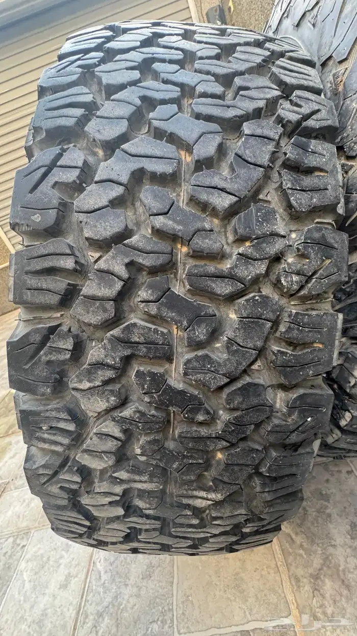 جنوط ميثود اصليه مع الفاتورة وكفرات بي اف 3