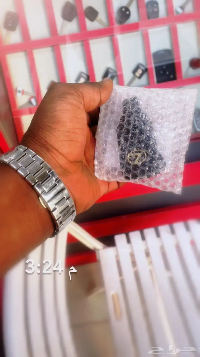 مفتاح لكزس 430LS اصلي جديد 2001-2002-2003 الكمية محدودة 1