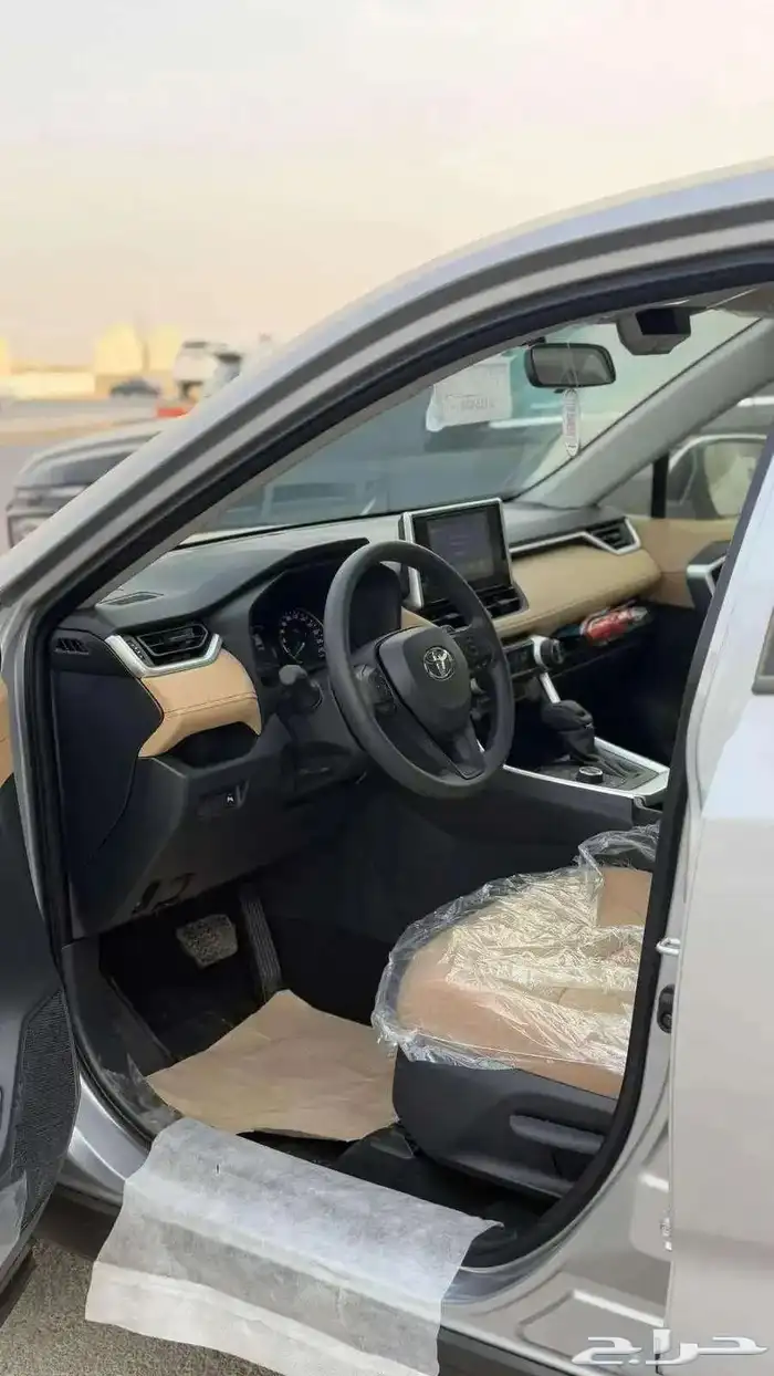 تويوتا راف فور استاندر هايبرد 2025 5