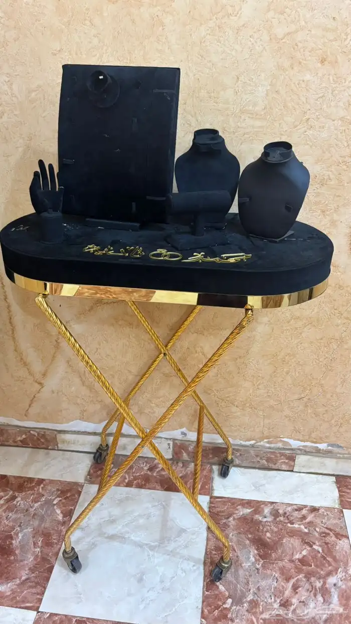 ستاند ملكه ب250مع ملحقاته 0