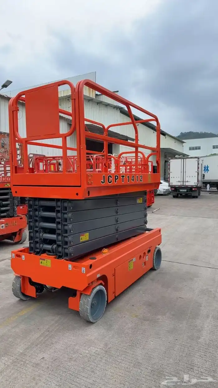 رافعات مانلفت وسيزلفت وكرين وجي سي بي وتليهندر 10