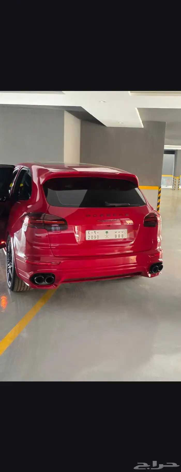 بورش كايين GTS في غاية النظافة ملف بلون احمر كرزي موديل 2016 4