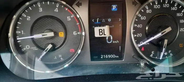 تويوتا هايلوكس 2023 9