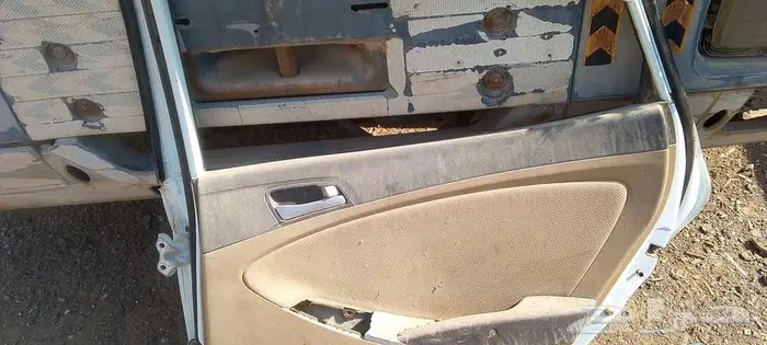 البيع ابواب اكسنت 2014 ابيض بلد 8