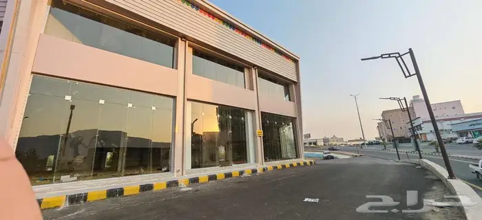 للإيجار معارض مميزة محايل عسير 1
