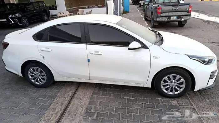 كيا سيراتو 2021 16