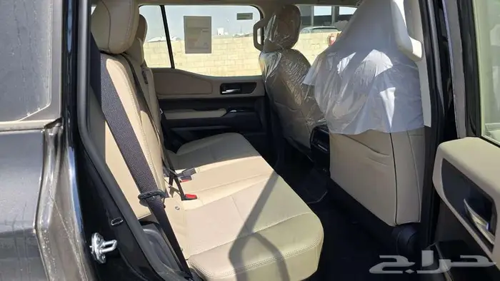 تويوتا برادو 2025 11