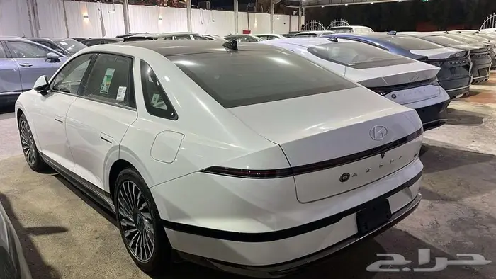 ازيرا كلاجرافيك 2025 3