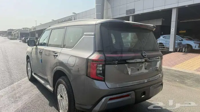 نيسان باترول بلاتينيوم 6 سلندر تنفس طبيعي 2026 8