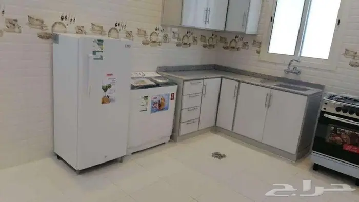 شقق موثثة حي ظهرة لبن غرفتين وصاله 3500 3