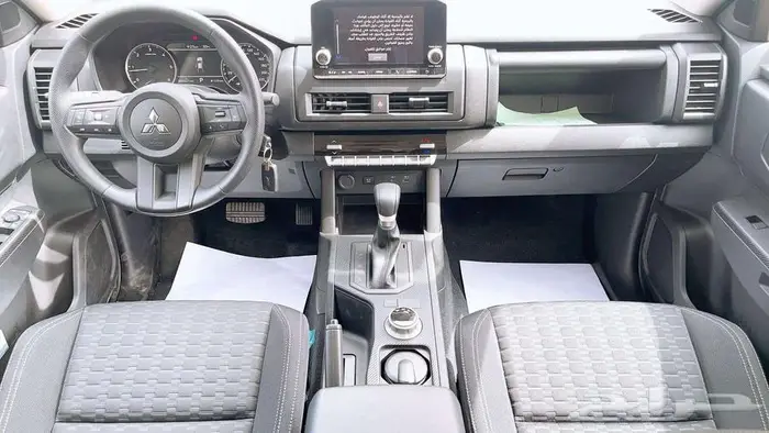 ميتسوبيشي L200 غمارتين دبل نص فل اوتوماتيك 2024 6