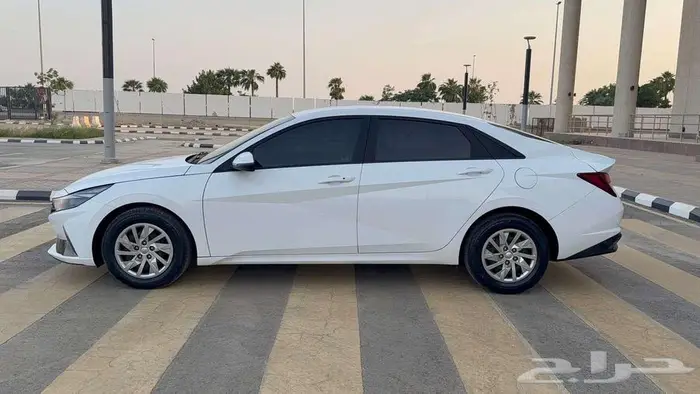 هيونداي النترا 2021 نظيفة جدا بوضع الوكالة عداد 95 2