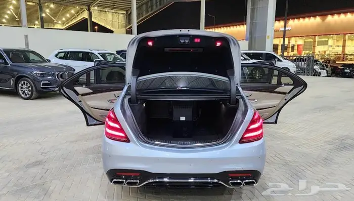 مرسيدس S63 2015 23