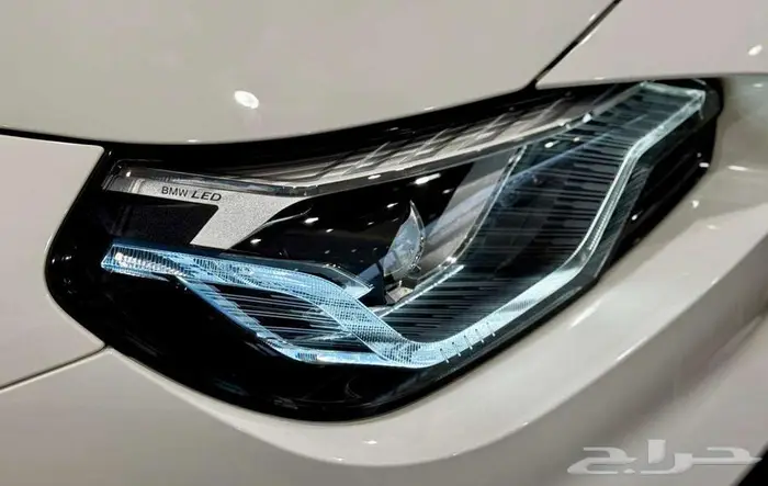 M2 BMW الموديل 2023 28