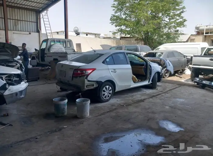 ورشة سمكره للايجار 0