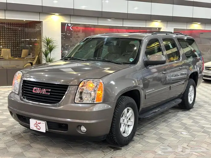 يوكن XL طويل مخزن 2013 الجميح بدون دبل. 24