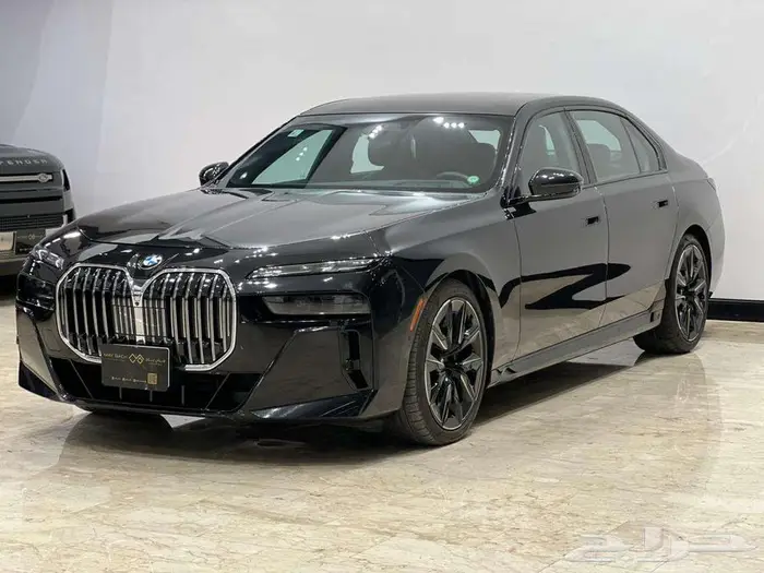 BMW 760I 2023 1