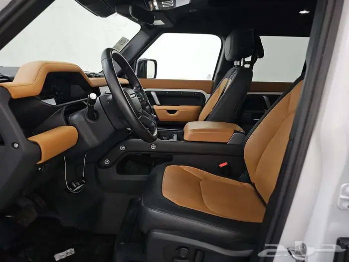 Land Rover Defender 110 X-Dynamic SE 7